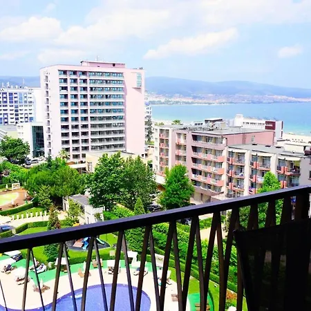 роял барсело - Royal Sea View Sunny アパート サニービーチ
